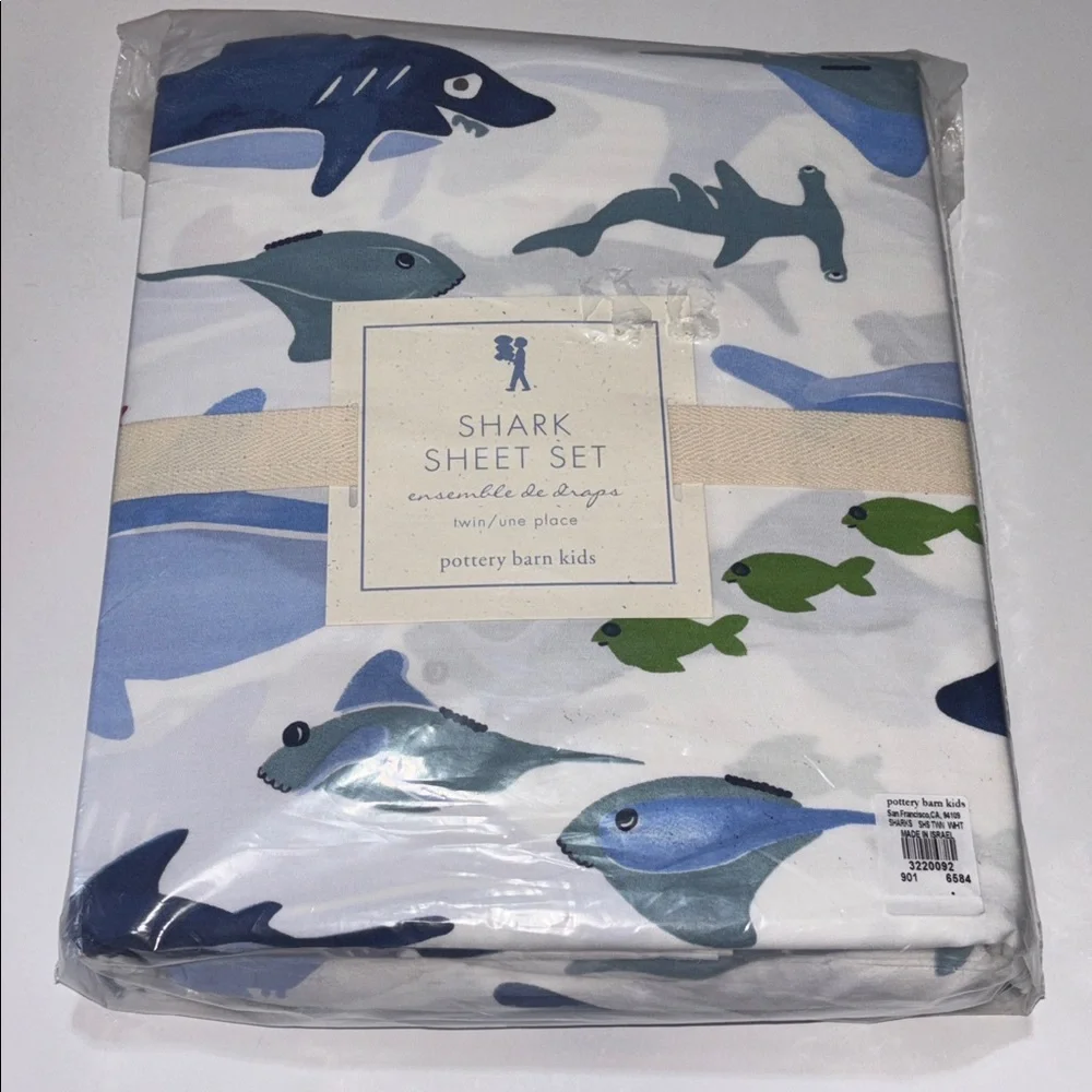 Pottery Barn Kids Sharks Sheet Set TWIN NEW